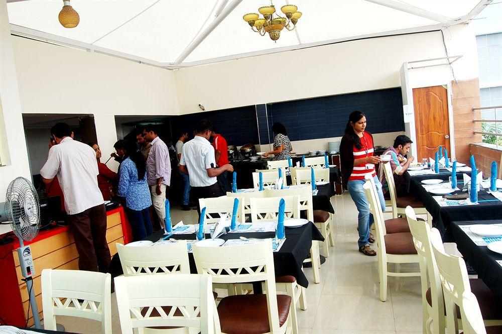 Itsy Hotels Elmas Golden Key Bangalore Extérieur photo